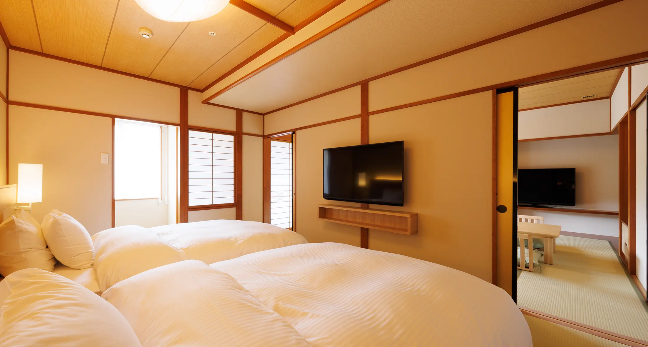 >和室レイクビュースイート